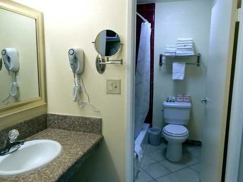 & Hotel 3*